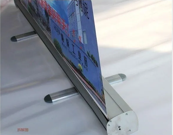 易拉宝和X展架有什么区别？易拉宝和X展架还能这样做？2